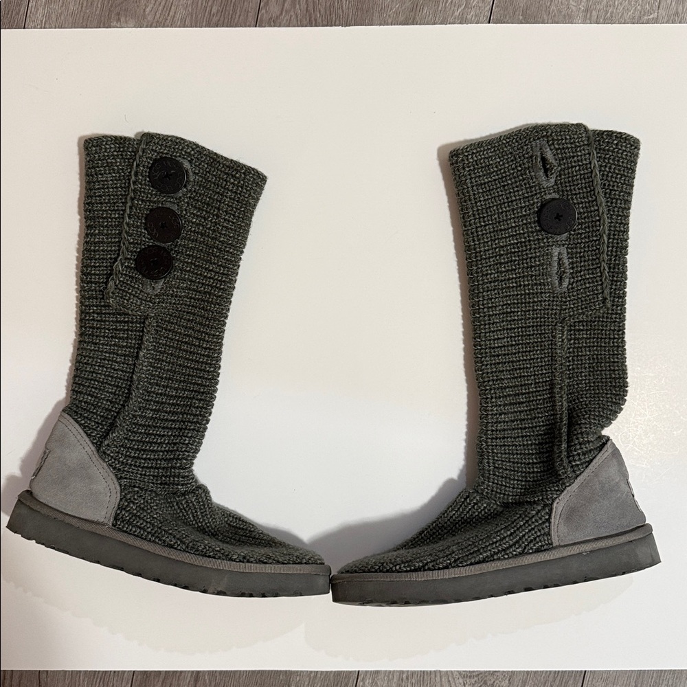 Authentic UGG Australia Classic Cardi boots Gray Size 8 - Picture 8 of 12